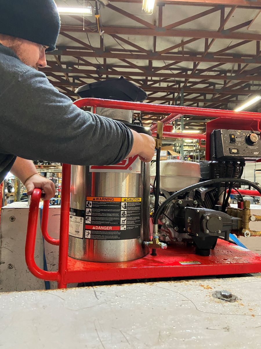 Carson Equipment Repairs-web